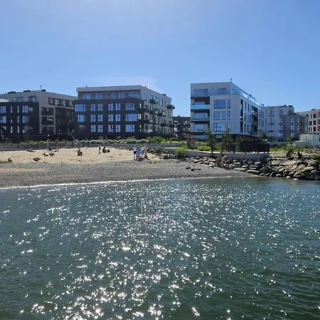 아파트 Light-filled Near Old Town & - Free Parking - Close To Port *
